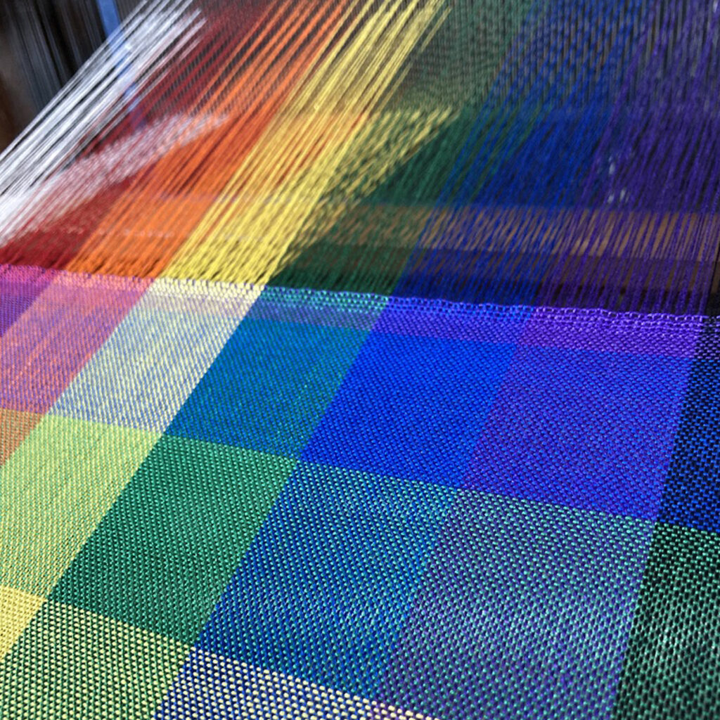 Weaving colour gamp