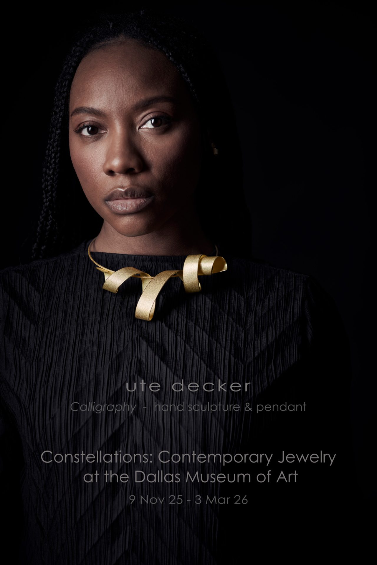 Ute Decker – wearable art - Fairtrade Gold commission for the exhibition Constellations: Contemporary Jewelry at the Dallas Museum of Art. Photography Xavier Young